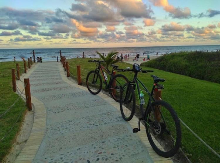 Apto Cond Ilhas Do Caribe - Pr - Beira Mar Matinhos Ngoại thất bức ảnh